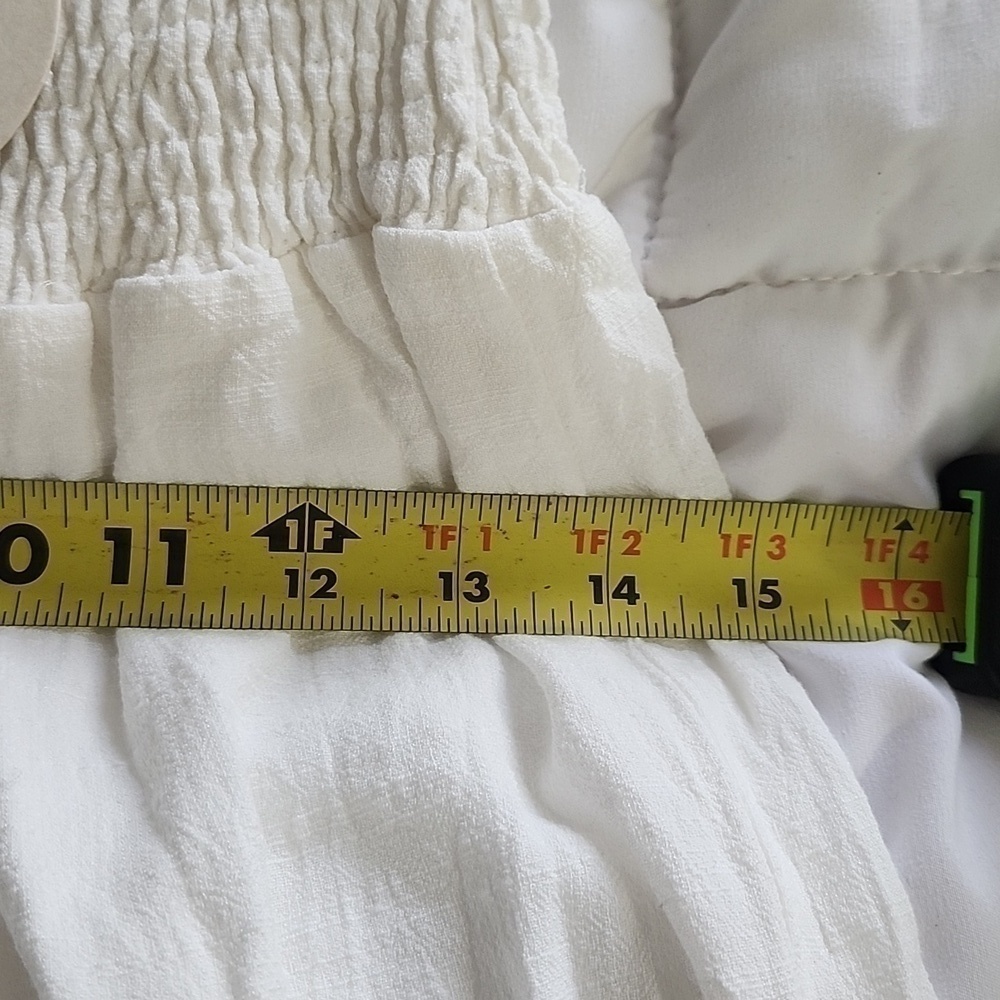 NWT HUMMINGBIRD WHITE SMOCKED OFF THE SHOULDER JUMPSUIT MEDIUM - Picture 15 of 16